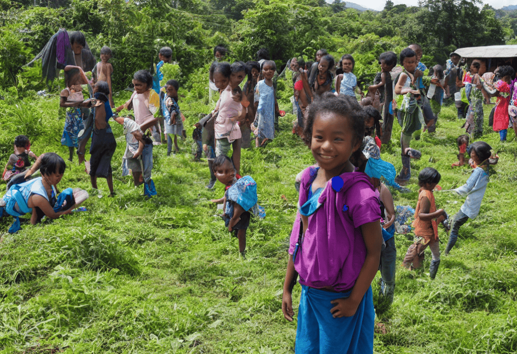 a guide to volunteering abroad